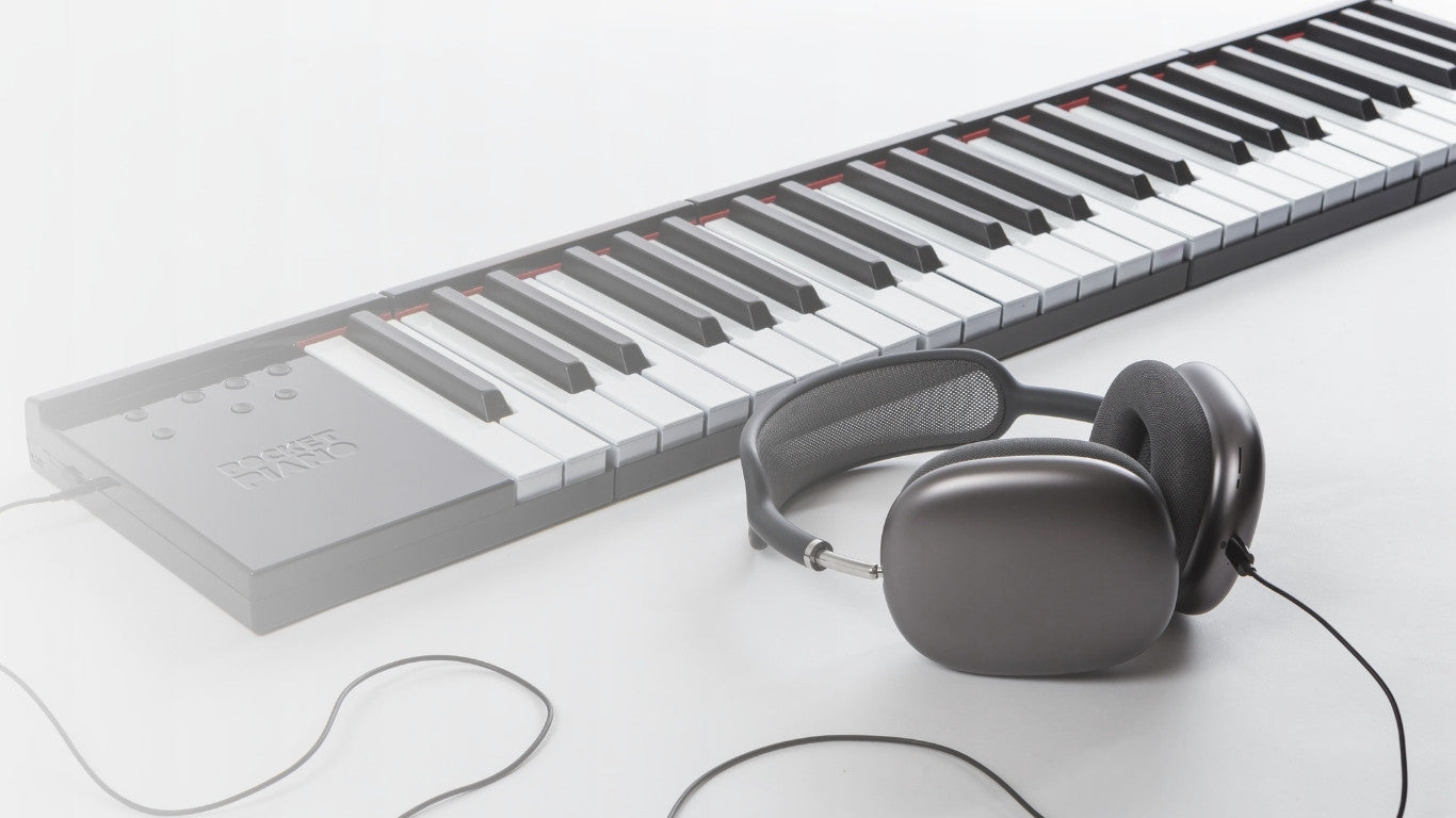 Pocket Piano with headphones