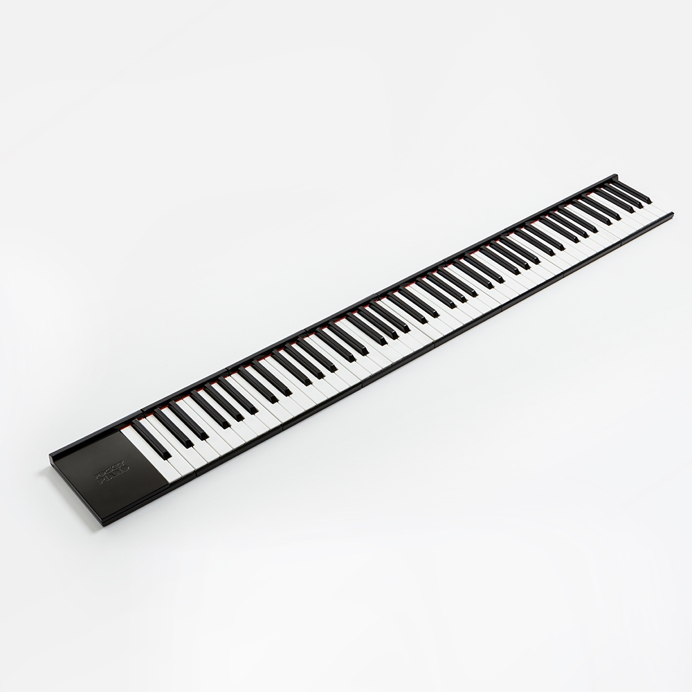 the-pocket-piano-a-full-size-keyboard-made-from-magnetically